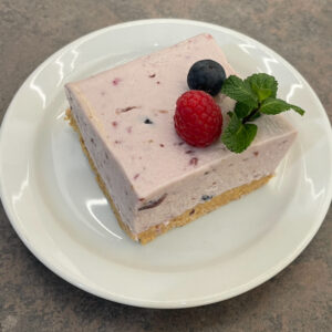 Mixed fruit cheesecake